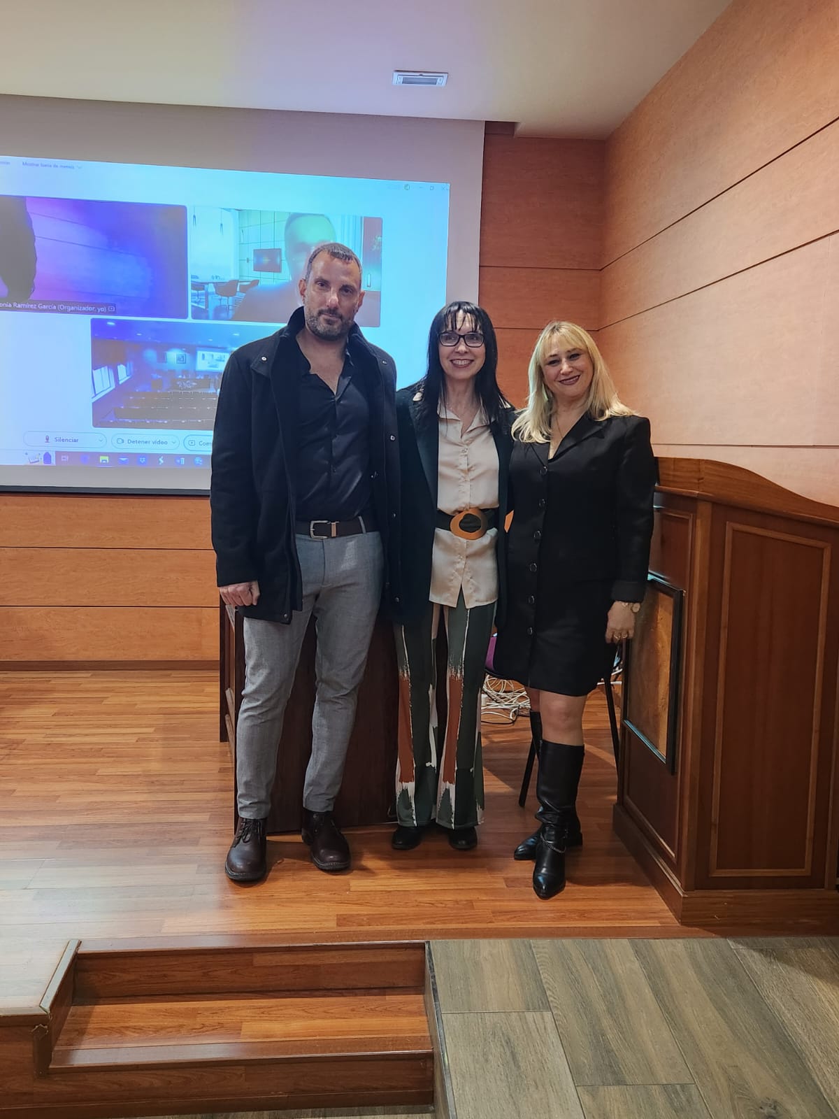 דוקטור ענת הראל